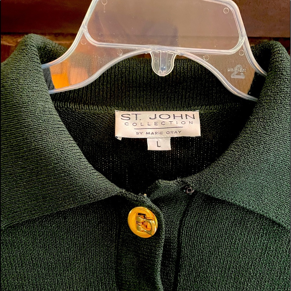 ST. JOHN’S V-neck Knitted Pullover